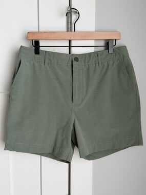 Faherty All Day Shorts. (5’’) - Olive